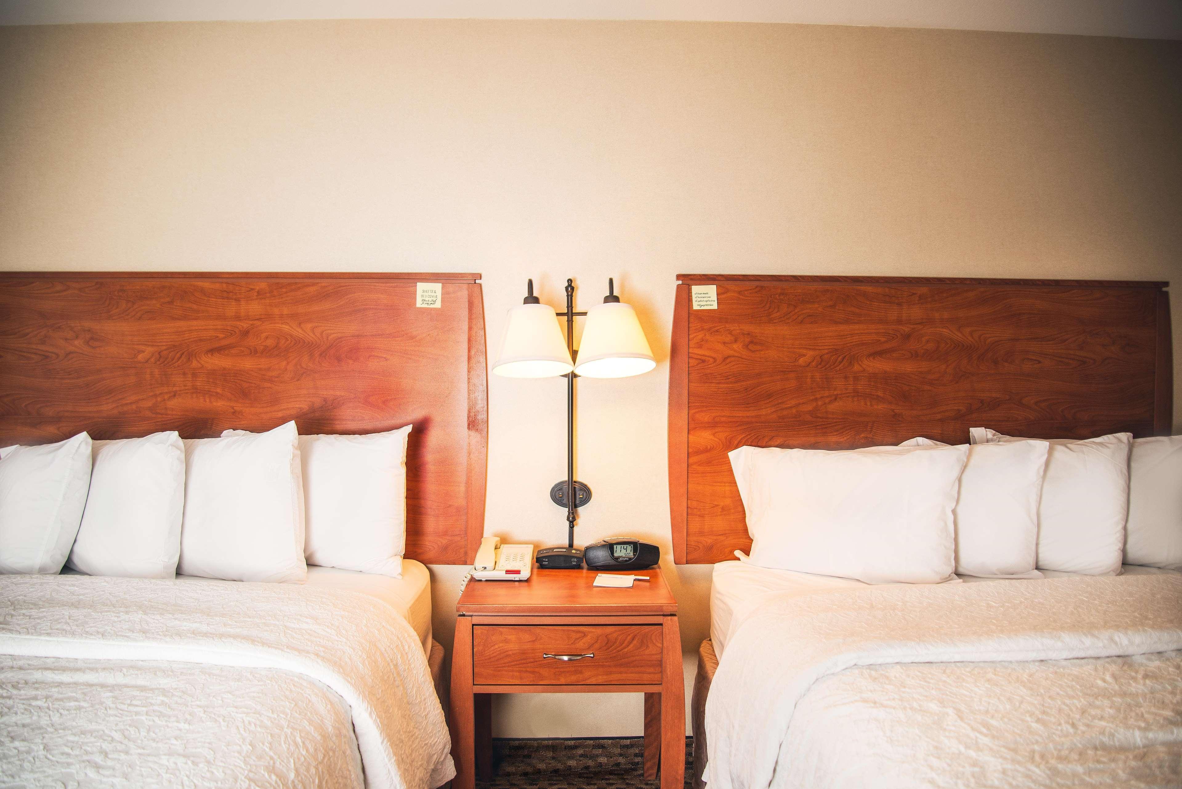 Hampton Inn & Suites Greeley Exteriör bild