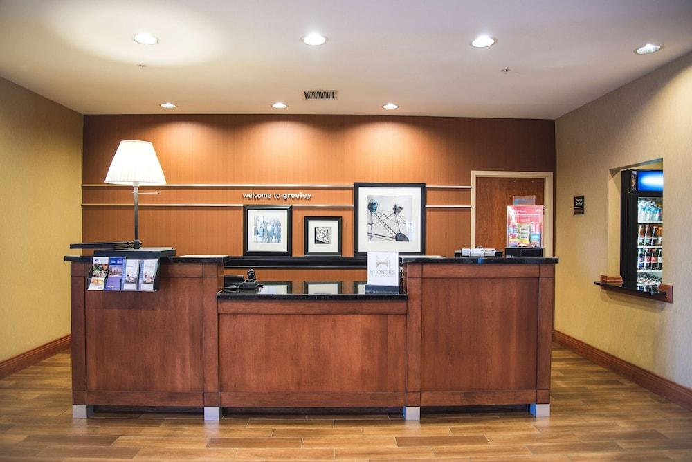 Hampton Inn & Suites Greeley Exteriör bild